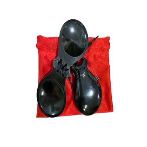 Castañuelas de pasta grande